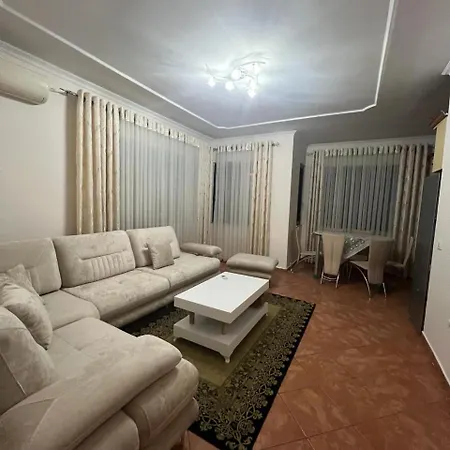 Apartment Apartment *